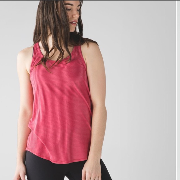 Lululemon Yogi Everyday Tank - Picture 2 of 12
